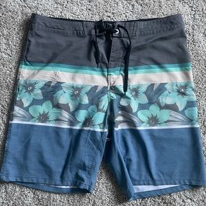 Burnside Board Shorts Swim Bathing Suit  34” Waist 8.5” Inseam Unlined